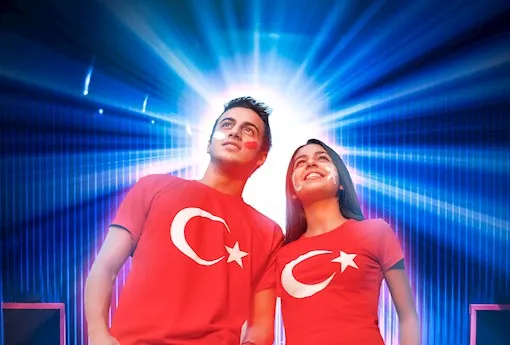 19 Mayıs'a Özel! Bankkart Genç Kartınızla 450 TL Bankkart Lira Kazanma Şansı Yakalayın!