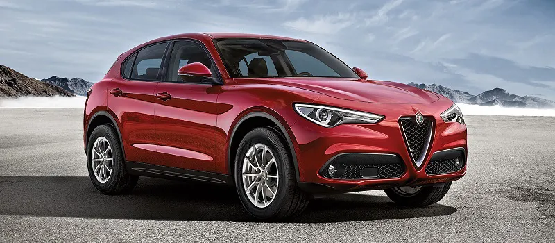 Alfa Romeo Stelvio 250.000 TL 12 ay % 0,99 faiz avantajıyla Showroom'larda.
