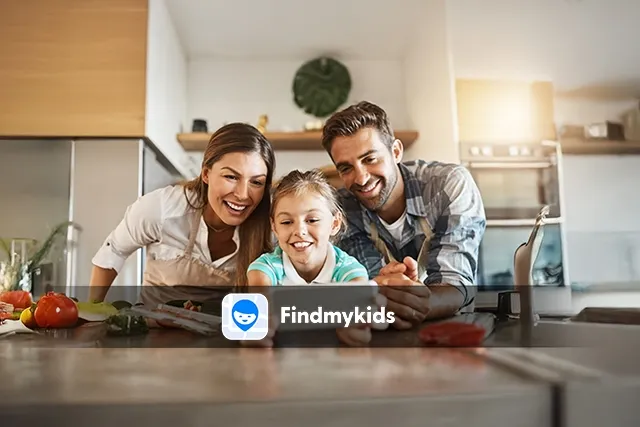 FindMyKids 1 Yıllık Hediye Abonelik: Ebeveyn Güvenliği Artık Cebinizde!