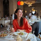 Odeabank'tan Yurt Dışı Kafe ve Restoranlara Müthiş Fırsat: %15 İndirim Seni Bekliyor!